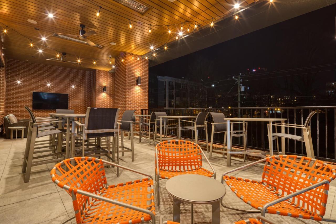 Holiday Inn Express & Suites - Charlotte - South End By Ihg Exteriör bild