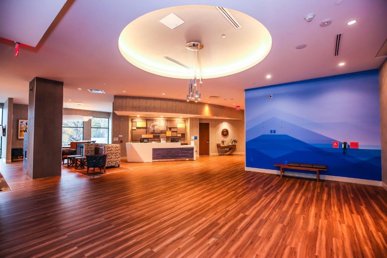 Holiday Inn Express & Suites - Charlotte - South End By Ihg Exteriör bild