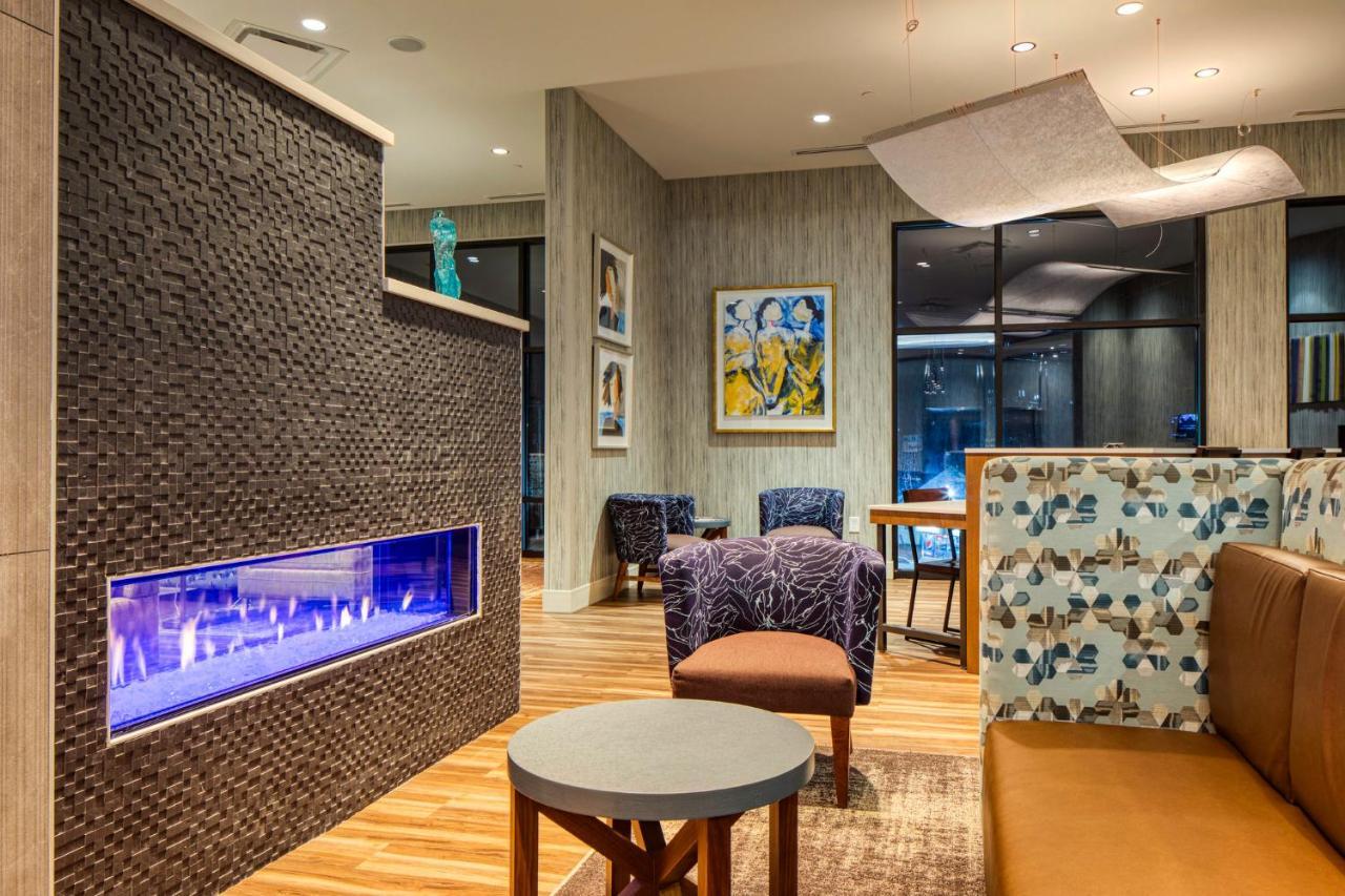 Holiday Inn Express & Suites - Charlotte - South End By Ihg Exteriör bild