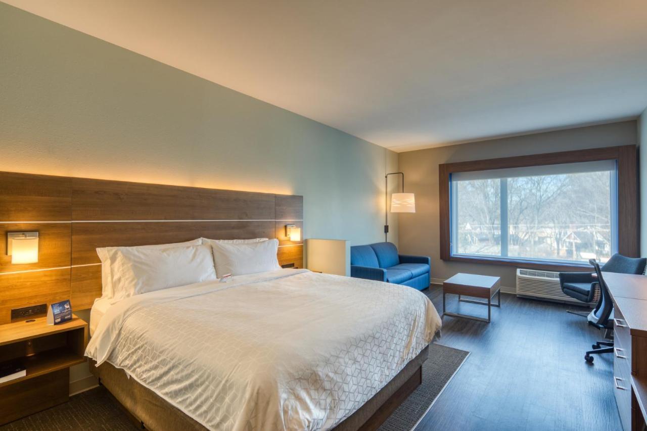 Holiday Inn Express & Suites - Charlotte - South End By Ihg Exteriör bild