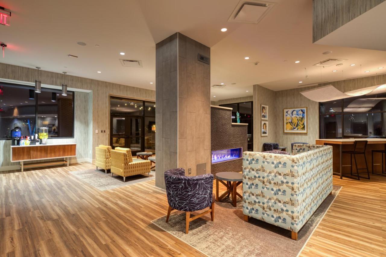 Holiday Inn Express & Suites - Charlotte - South End By Ihg Exteriör bild