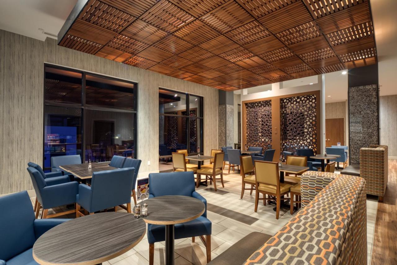 Holiday Inn Express & Suites - Charlotte - South End By Ihg Exteriör bild